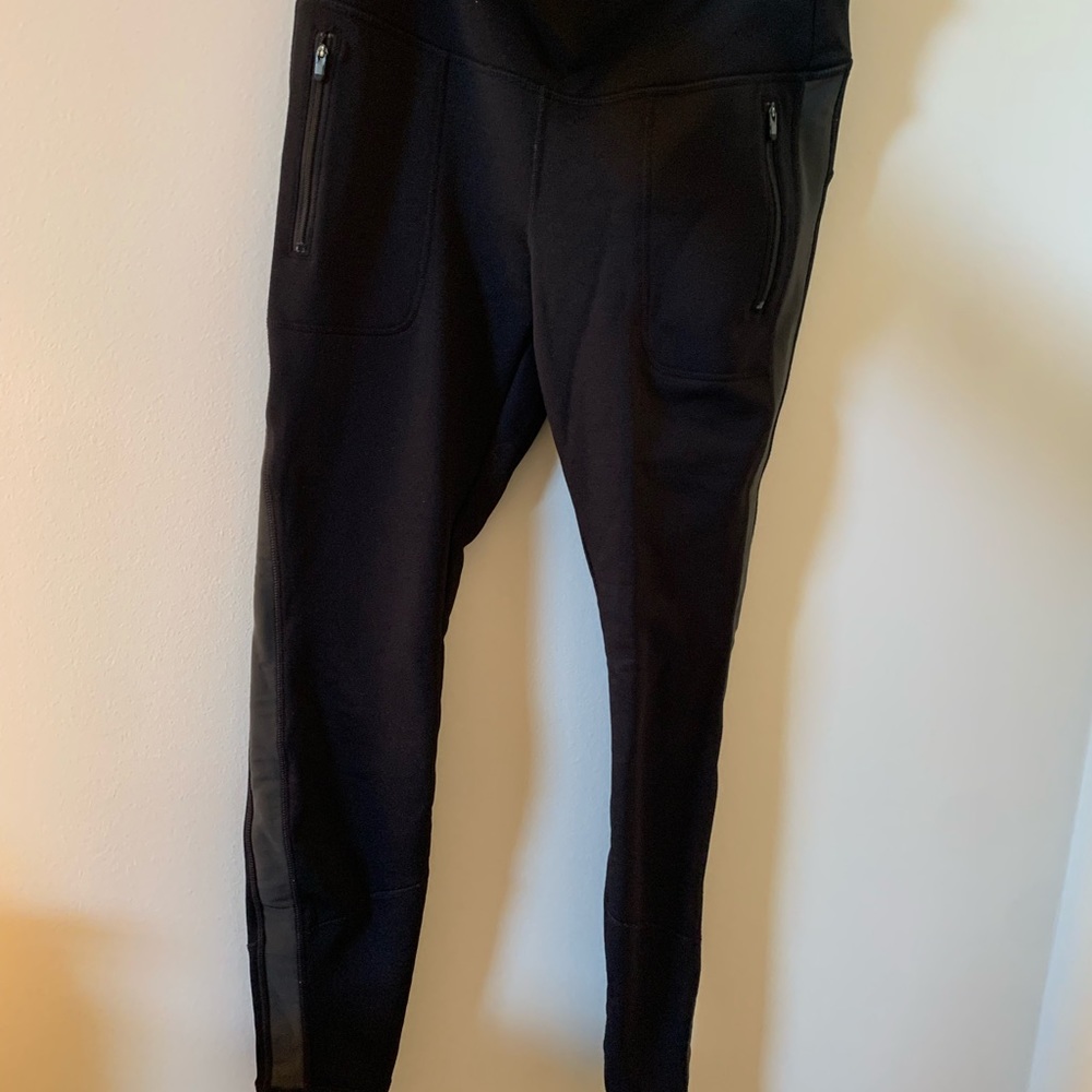Athleta fleece lined leggings with tuxedo stripe